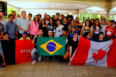 Na primeira edição do programa, 50 alunos da rede estadual fizeram um intercâmbio no Canadá, o que representou um investimento de R$ 2,5 milhões 