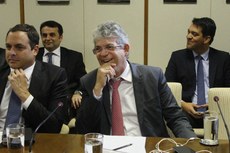 De acordo com o Plano discutido, o prazo previsto para alongamento da dívida dos entes com a União deverá ser ampliado em 20 anos