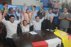 Com a chegada do PTB, sobe para 17 o número de partidos junto à socialista