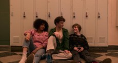 Série da Netflix é repleta de referências a filmes de John Hughes e obras de Stephen King