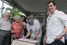 ricardo-inaugura-rodovia-dos-tabajaras-no-conde_fotos-alberi-pontes-6-270x183.jpg