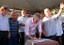 ricardo assina ordem de servico de ponte na regiao de baia da traicao foto jose marques (6)_editado.jpg