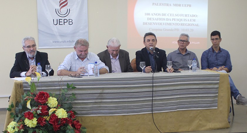 UEPB - roberto abertura semestre.jpg