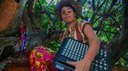 DJ Luana Flores DJ Luana Flores