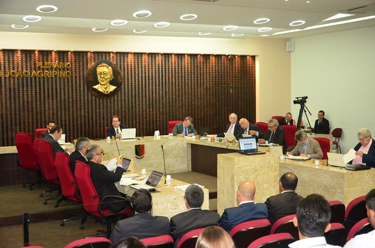 Pleno TCE-PB.JPG