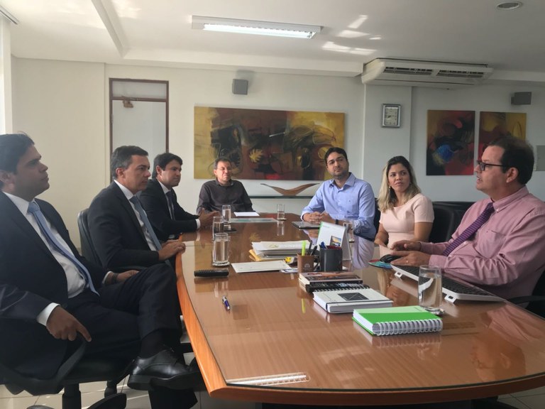 Reuniao TCE e MPPB.JPG