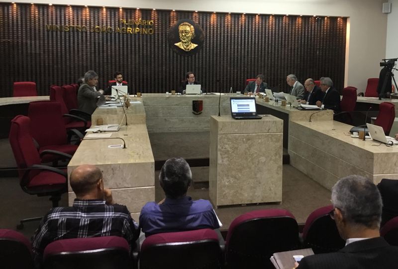 Sessão Pleno.jpg