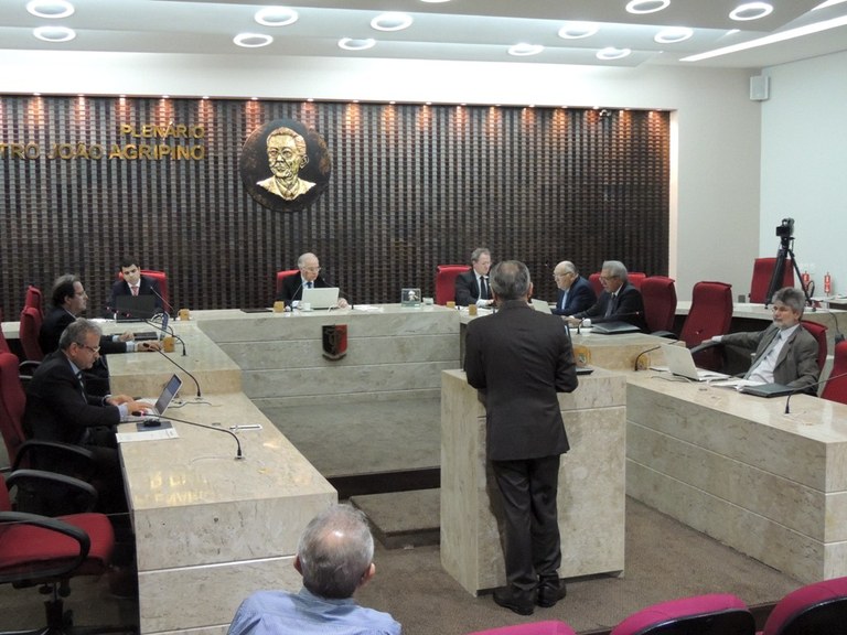 PLENO 26 06 19.JPG